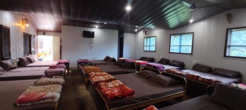 Guptkashi Hotel | Hotel Vivek Guptkashi