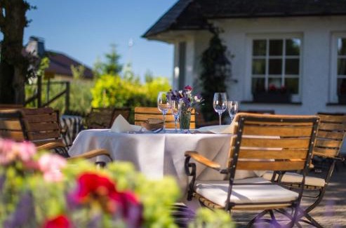 Nuttlar Hotel | Hotel Waldhaus Föckinghausen