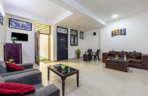 Noida Hotel | Hotel Warm Welcome - Noida Sector 20
