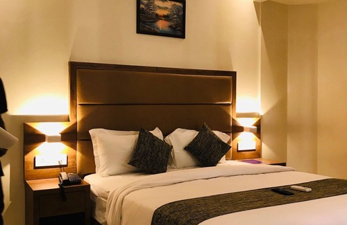 Andheri West Hotel | Hotel West Blue