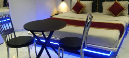 Ahmedabad Hotel | HOTEL White Palace