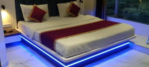 Ahmedabad Hotel | HOTEL White Palace