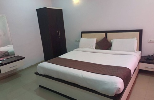 Dabok Hotel | Hotel White Tulip
