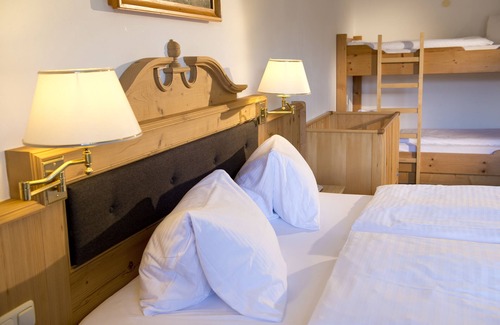 Aurach bei Kitzbuehel Hotel | Hotel Wiesenegg