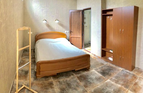 Sighnaghi Hotel | Hotel with 5 bedrooms, 5 bathrooms, kitchen, lounge + balcony with great views