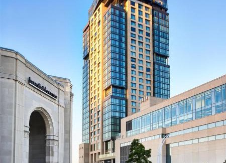 Niagara Hotel | Hotel X Toronto, a Destination by Hyatt Hotel