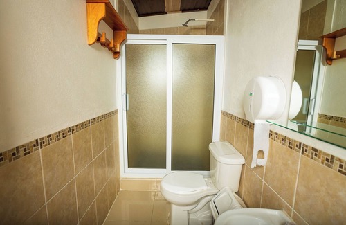 Melchor de Mencos Hotel | Hotel y Restaurante Las Adas y Estrellas