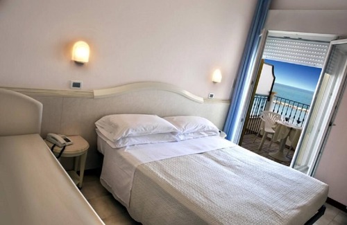 Viserbella Hotel | Hotel Zeus