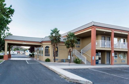 Hurricane Hotel | Hotel Zion Inn