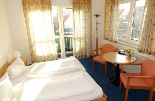 Hoppegarten House | Hotel Zum Grünen Tor