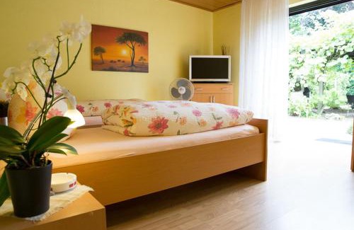 Uerdingen Hotel | Hotel Zur Brücke