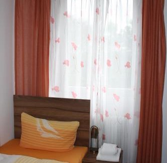 Lussum-Bockhorn Hotel | Hotel Zur Heidquelle