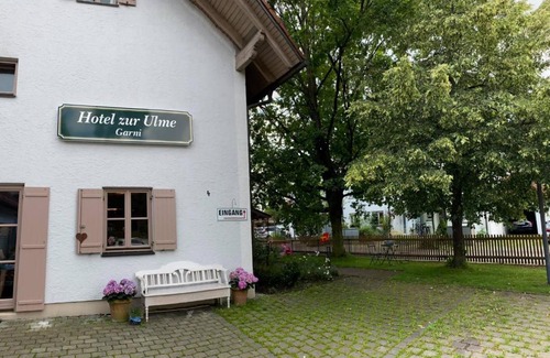 Ebersberg District Hotel | Hotel zur Ulme