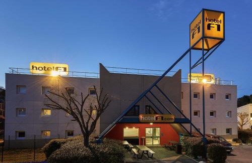 Mons-en-Baroeul Hotel | hotelF1 Lille Metropole