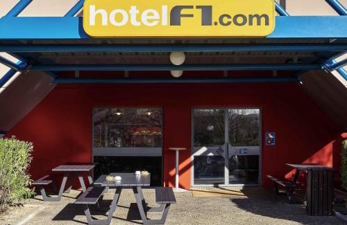 Porte Des Alpes - Mi Plaine - Manissieux Hotel | hotelF1 Lyon Saint Priest