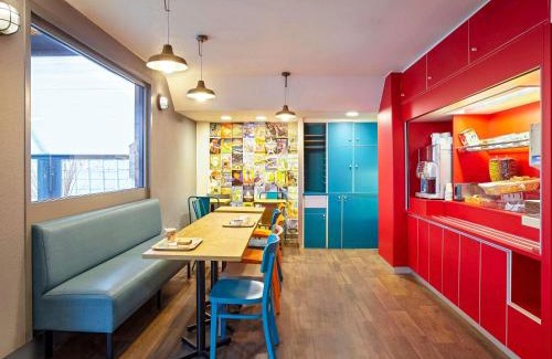 Route de Sainte-Luce Hotel | hotelF1 Nantes Est La Beaujoire
