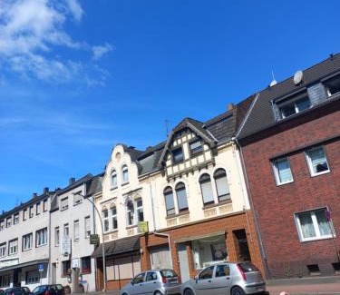 Hochheide House | hoteliving Duisburg-Moers