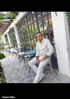 Francesti Apartment | Hotelul din grădină lui geani