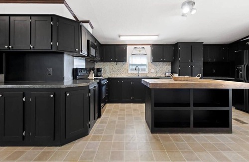 Decatur House | Hottub & Right on River! Chickamauga River Retreat