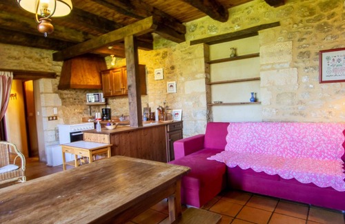 Les Eyzies Cottage | House with garden, Wifi, pets allowed near Sarlat