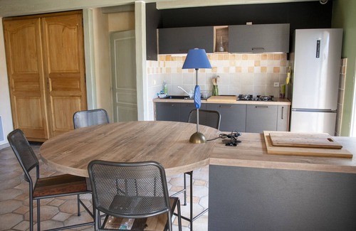 Saint-Etienne-de-Fontbellon House | house/villa - St Etienne de Fontbellon