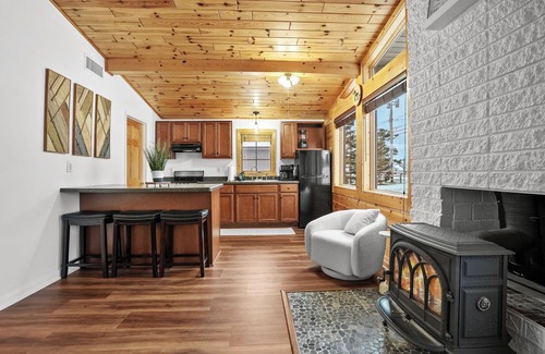 Prudenville House | Houghton Lake Hideaway - Water Front Home on Houghton Lake
