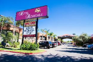 Bakersfield Hotel | Hourglass Hotel, Trademark Collection by Wyndham