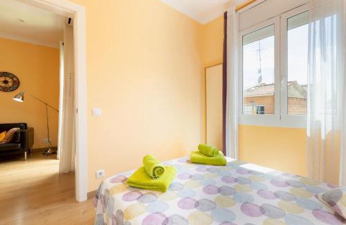 Gracia Apartment | Housalia Guell & Gracia