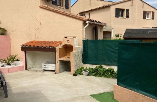 Saint-Cyprien Plage House | House 10 minutes walk from the beach