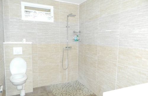 Saint-Louis House | House 200 m from the beach <>46 euros per night and per person/ in an ideal setting.