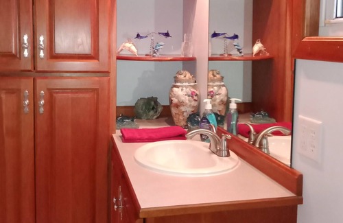 Lily Dale House | House, 2BR sleeps 4, 1 ½ bath, across from 1st Cassadaga lake. No lake access.