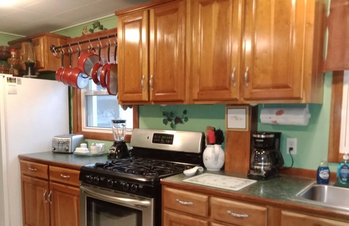 Lily Dale House | House, 2BR sleeps 4, 1 ½ bath, across from 1st Cassadaga lake. No lake access.