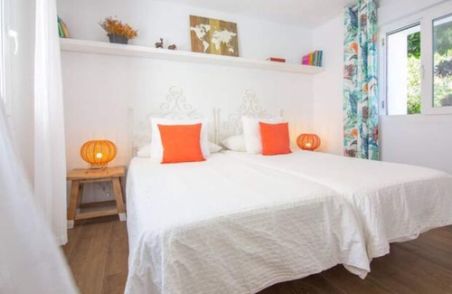 Zahora Cottage | ✩House 3 ✩2 Bedrooms ✩Garden✩Access to the Beach
