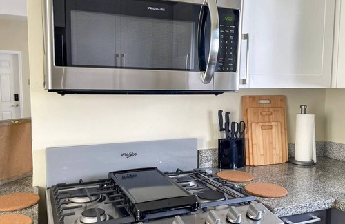 Lucea House | House 30mins from Airport b/w Montego Bay & Negril