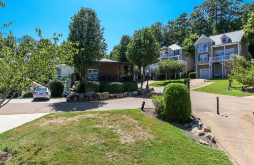 Leesburg House | House # 47 Happily Ever After (No Pets)
