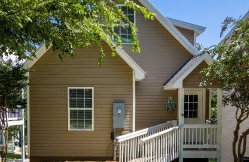 Leesburg House | House# 59 Anchors Away (no pets)