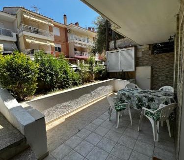 Kallithea Apartment | House 77
