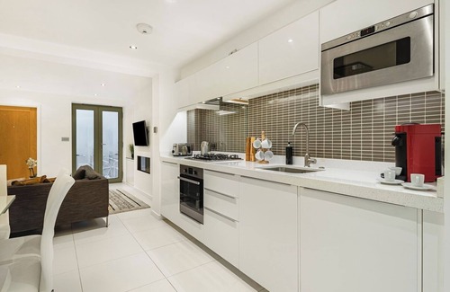 Holborn and Covent Garden Apartment | House Apartment in Bloomsbury