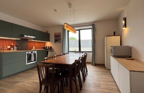 Saint-Jean-Trolimon House | House Apt Duplex 160m2 with garden/Finistère Sud 7 minutes from the beach!