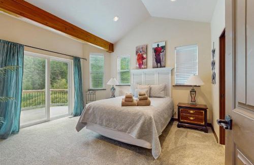 Leavenworth House | House at Eagle Creek