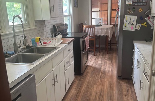 Omro House | House Available for EAA. Perfect for those with children or dogs.