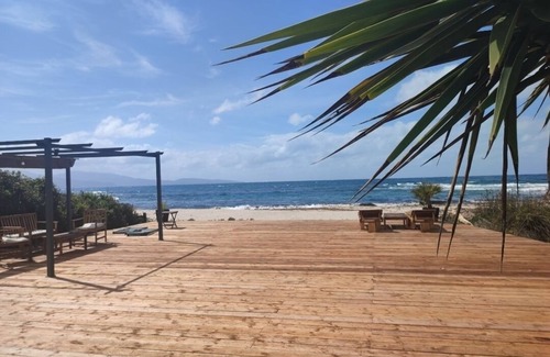 Cargese House | House Cargèse villa. Edge of sea. Hiring feet in water. Corsica of the south