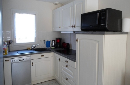 Fouesnant House | HOUSE CLOSE TO THE SEA, SHOPS, POOL