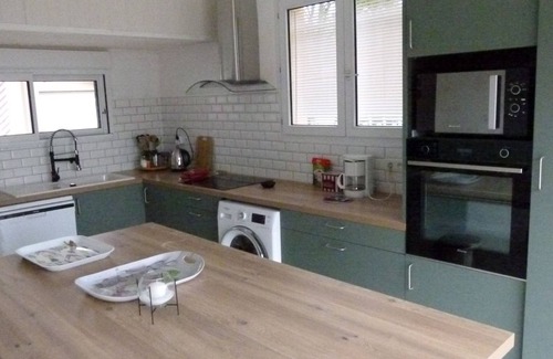 Sanguinet House | House-Family-Garden view-Ensuite