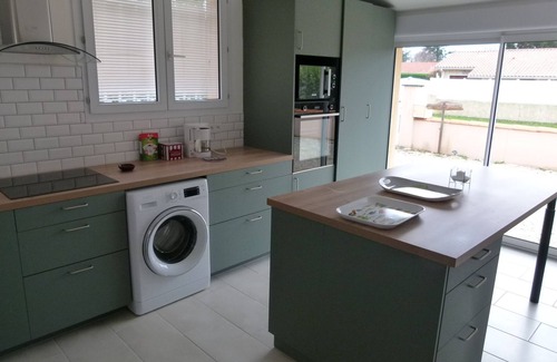 Sanguinet House | House-Family-Garden view-Ensuite