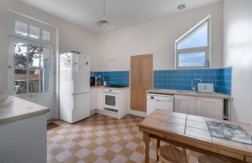 Loire-Atlantique House | House for 12 - Sea view - La Bernerie beach