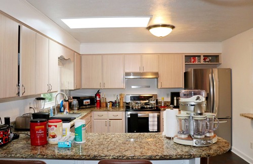 Charlottesville House | House for group of 8 or 9