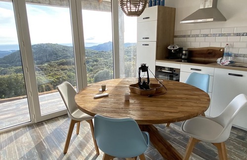 Giuncheto House | House