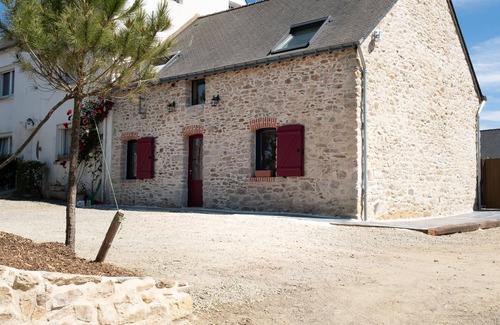 Saint-Gildas-de-Rhuys House | House