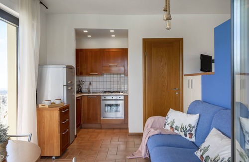 Vicopelago Condo | House Gelsomino in Tuscany (LUCCA) with Pool, garden and spectacular sea view
